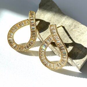 NEW~ Anthropologie Baguette Crystal Looped Hoop Stud Earrings